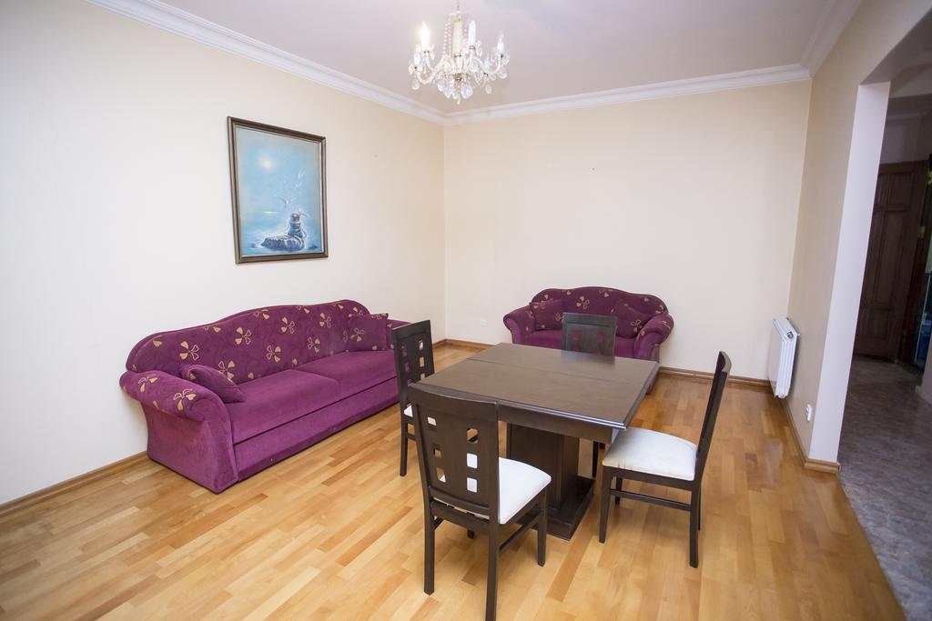 Batumi City Center Apartment 외부 사진