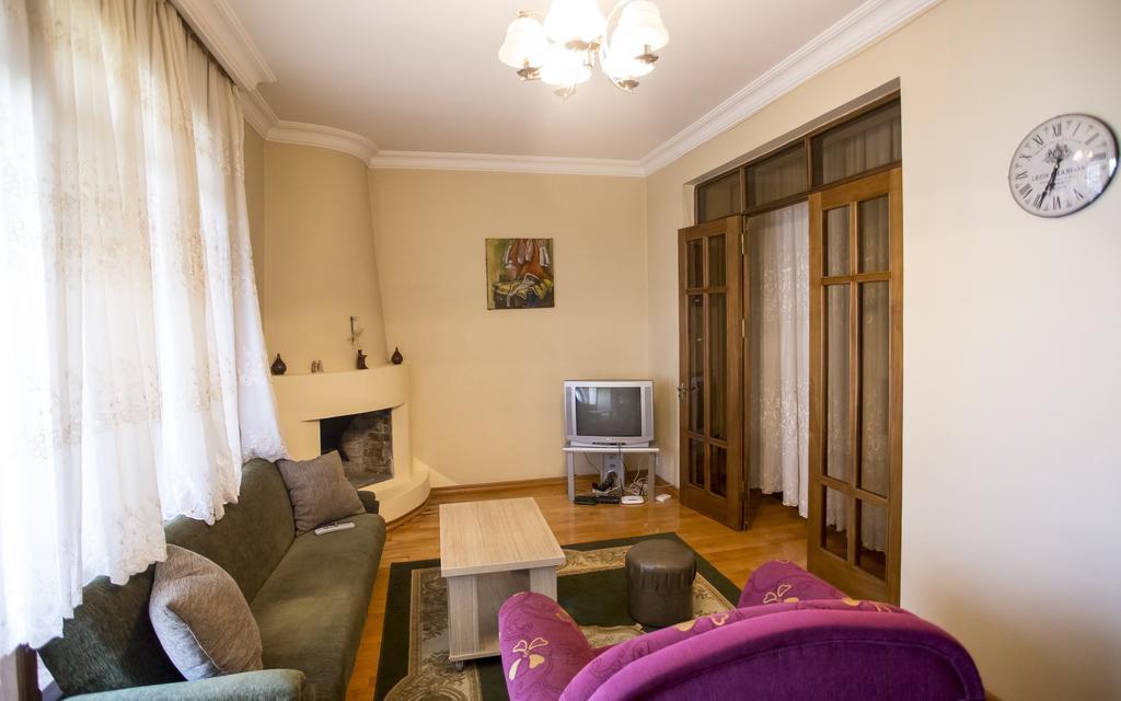 Batumi City Center Apartment 외부 사진